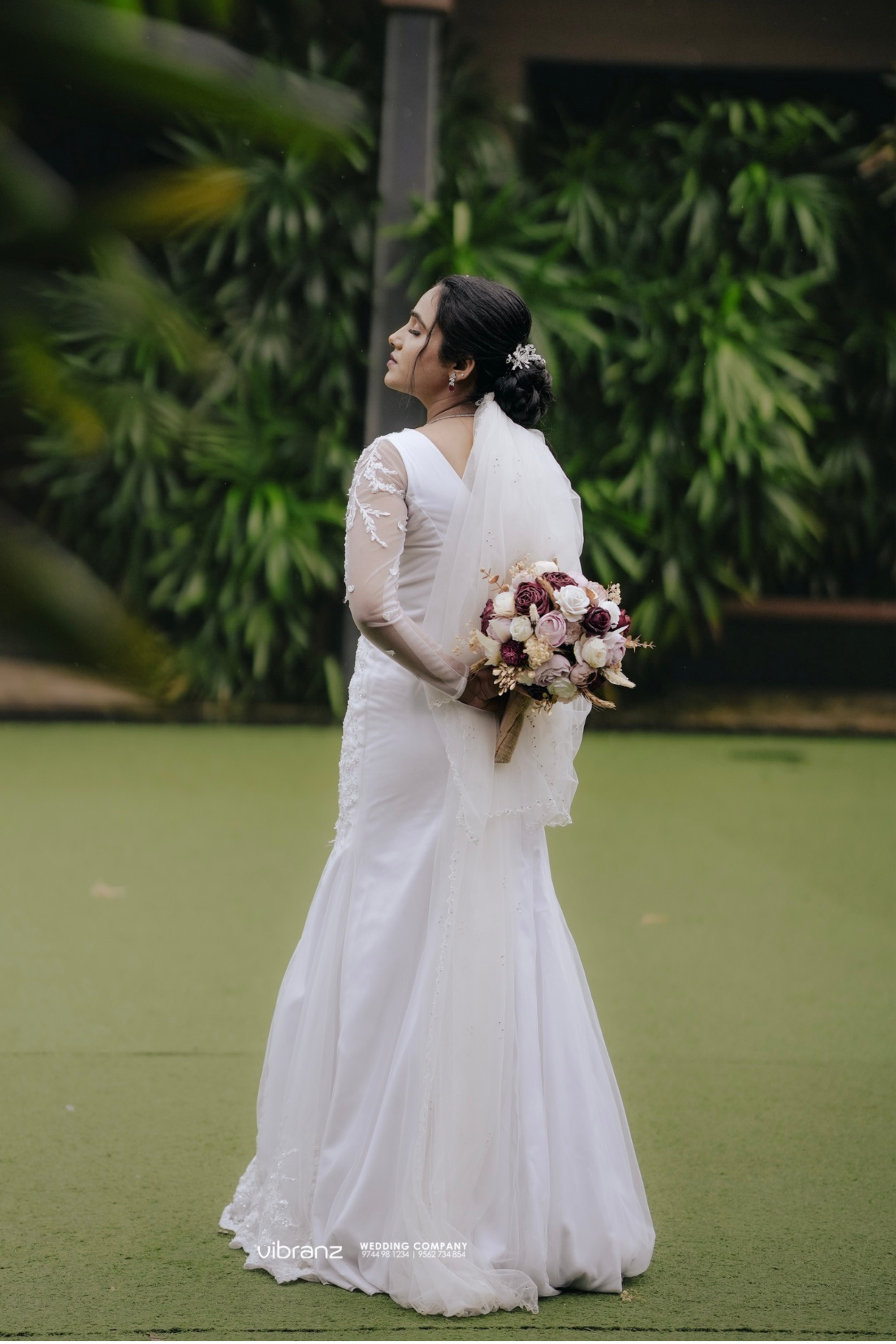White Bridal Gown With Pearls And Sequins Embellishment6