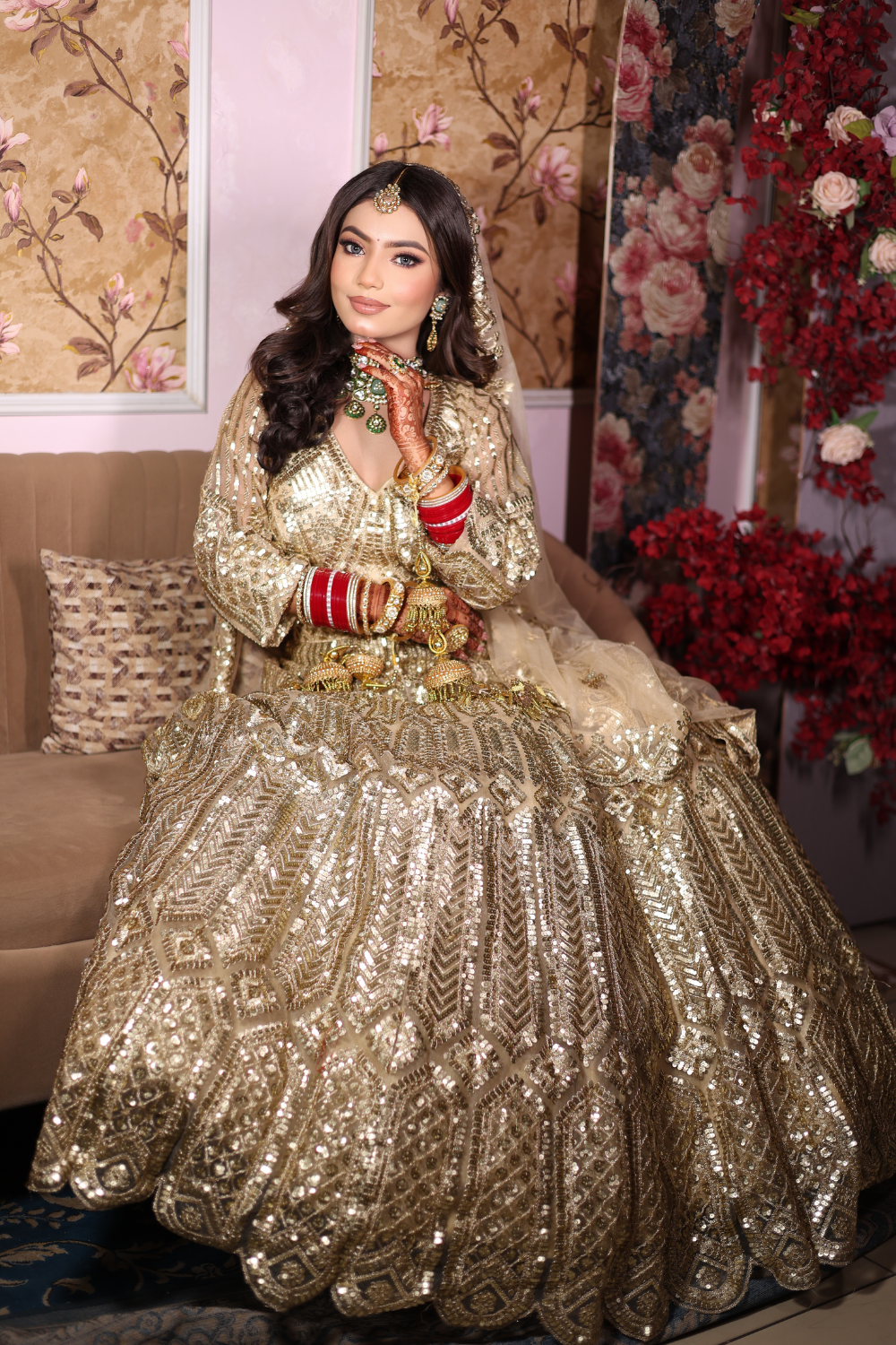 Golden Shimmer Lehenga With Heavy Embellishment4
