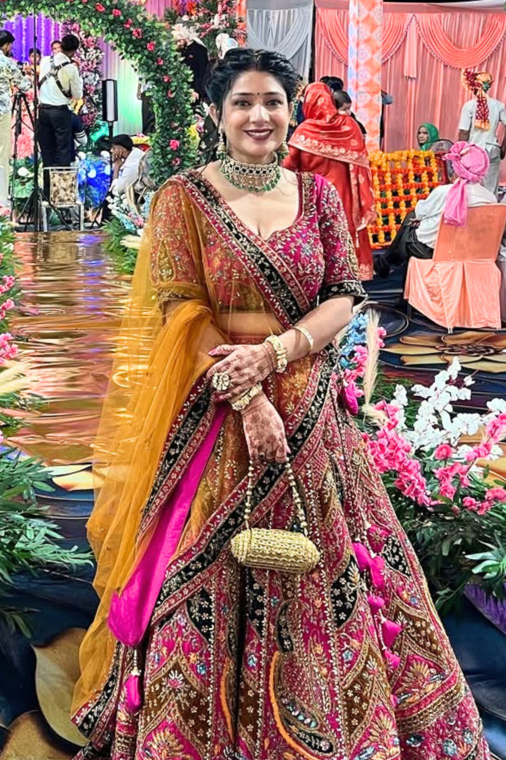 Pink Heritage Embroidered Lehenga2