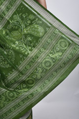 Green Handwoven Ikat Saree_DSC4147