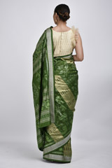 Green Handwoven Ikat Saree_DSC4149