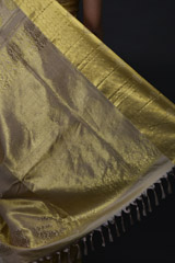 Cream Golden Silk Saree_DSC5151