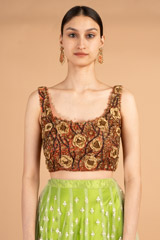 Green Embroidered LehengaDSC09002