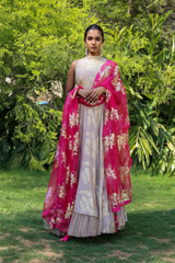 Grey Crepe Gold Printed Kalidar117_video