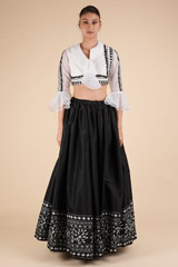 Black And White Ruffled Top Bottom Set