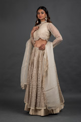 Ivory Lehenga Set_DSC7798-Edit