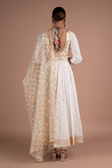 White Aari And Gota AnarkaliDSC05602