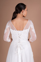 Illusion neck bead work bodice sillhouetteDSC05750