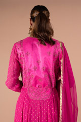 Kurta with Golden Printed MotifsDSC09585