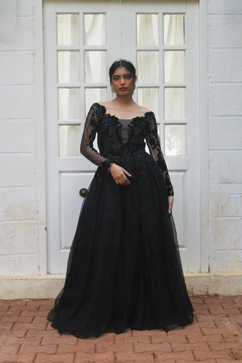 BLACK ORGANZA GOWN WITH KATDANA WORK