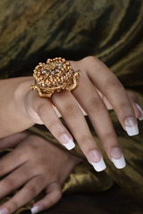 Antique Golden Ring_SUB1559