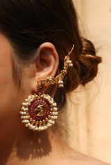 White Pearls Antique Earrings1647