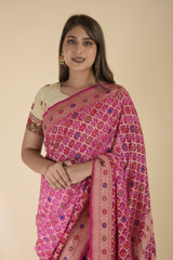 Pink Georgette Saree_DTR1471