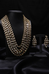Kundan 5 Layered Necklace Set