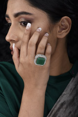 Emerald Green Stud Ring_SUB1483