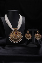 Antique Necklace Set1798_video