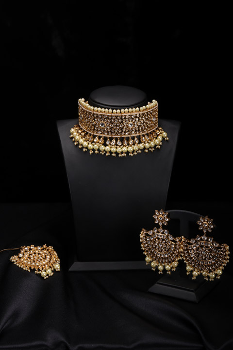 Kundan Choker Set