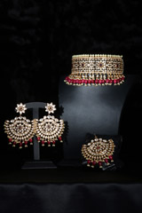 Kundan And Pearl Choker Set