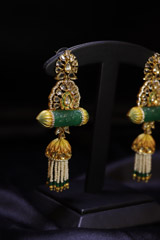 Green & Pearl Necklace Set_MG_8833