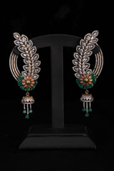 White and Green Leaf Earring1843_video
