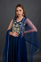 Deep Blue Slit Kurta Set_DSC7569-Edit