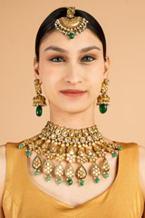 Green Kundan Necklace Set