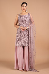 Mauve Embellished Silk Kurta SetDSC02283