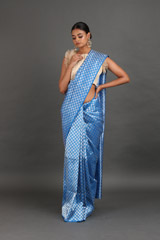 Blue Saree With Silver Checks2021_video
