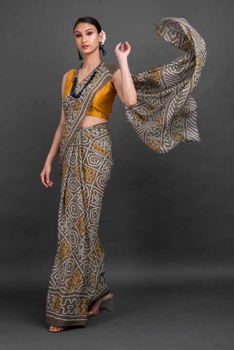 Grey Bandhej Saree