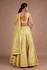 Yellow Dori And Zari LehengaDSC05592