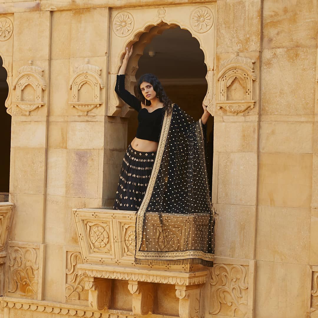 Black Velvet Corset Lehenga3