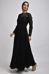 Black Full Sleeve Embroidered Gown_SUB7781