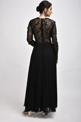 Black Full Sleeve Embroidered Gown_SUB7812