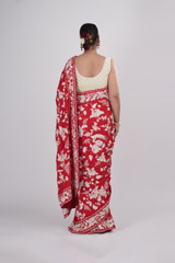 Off White Scallop Blouse And Red SareeADL00558
