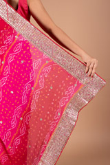 Crimson Gora Bandhej SareeDSC01005