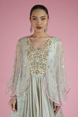 Grey Gown with Bat sleevesDSC02232