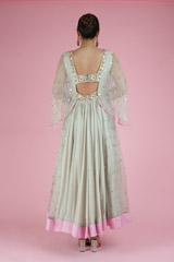 Grey Gown with Bat sleevesDSC02238