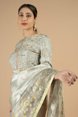 Flower Embroidered Tissue Saree Blouse SetDSC09864