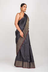 Black Saree With A Broad Border_DSC5730-Edit