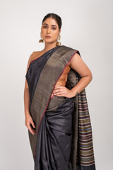 Black Saree With A Broad Border_DSC5737-Edit