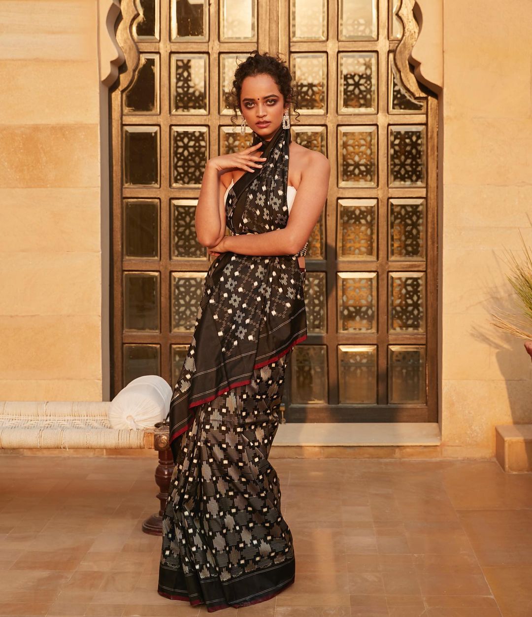 Black Ikat Saree4