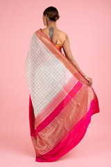 White Check SareeDSC03212