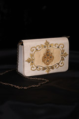 Beige Frame Clutch2720_video