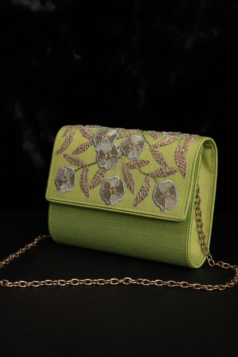 Anokhi Clutch