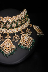 Kundan And Pearls Neckpiece SetIMG_1483