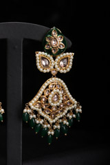 Kundan And Pearls Neckpiece SetIMG_1488