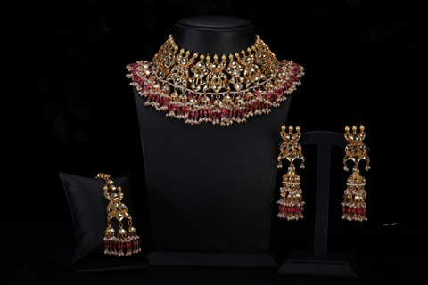 Pink Kundan Neckpiece Set