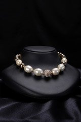 Pearl Necklace SetIMG_8092