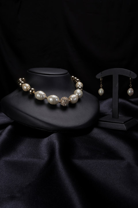 Pearl Necklace Set