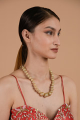 White and Golden Moti Neckpiece_DTR3113